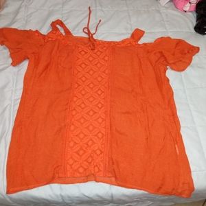 Cold shoulder ladies top